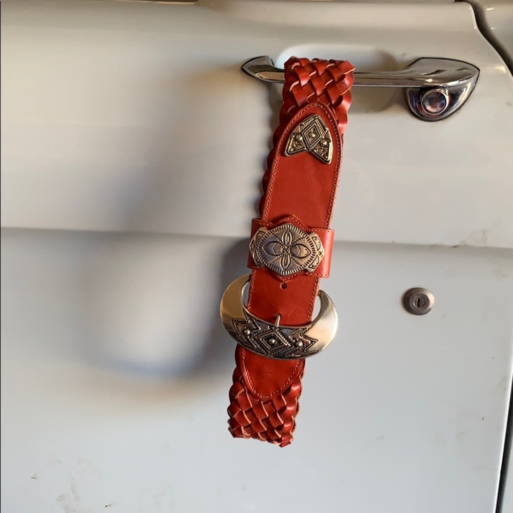 Cowgirl belt